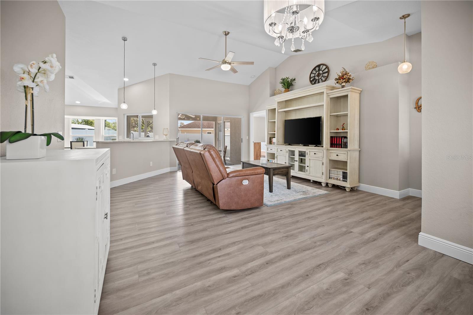 WALDEN LAKE 33 3 CORRECTIVE PLACE - Residential