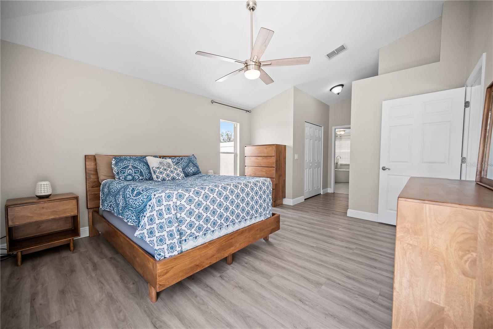 WALDEN LAKE 33 3 CORRECTIVE PLACE - Residential