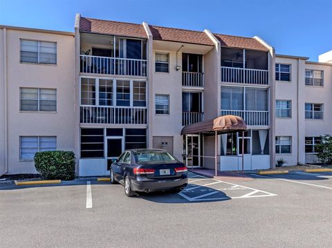 Photo of 519 Albee Farm Road #201, Venice, FL 34285 (MLS # A4688721)
