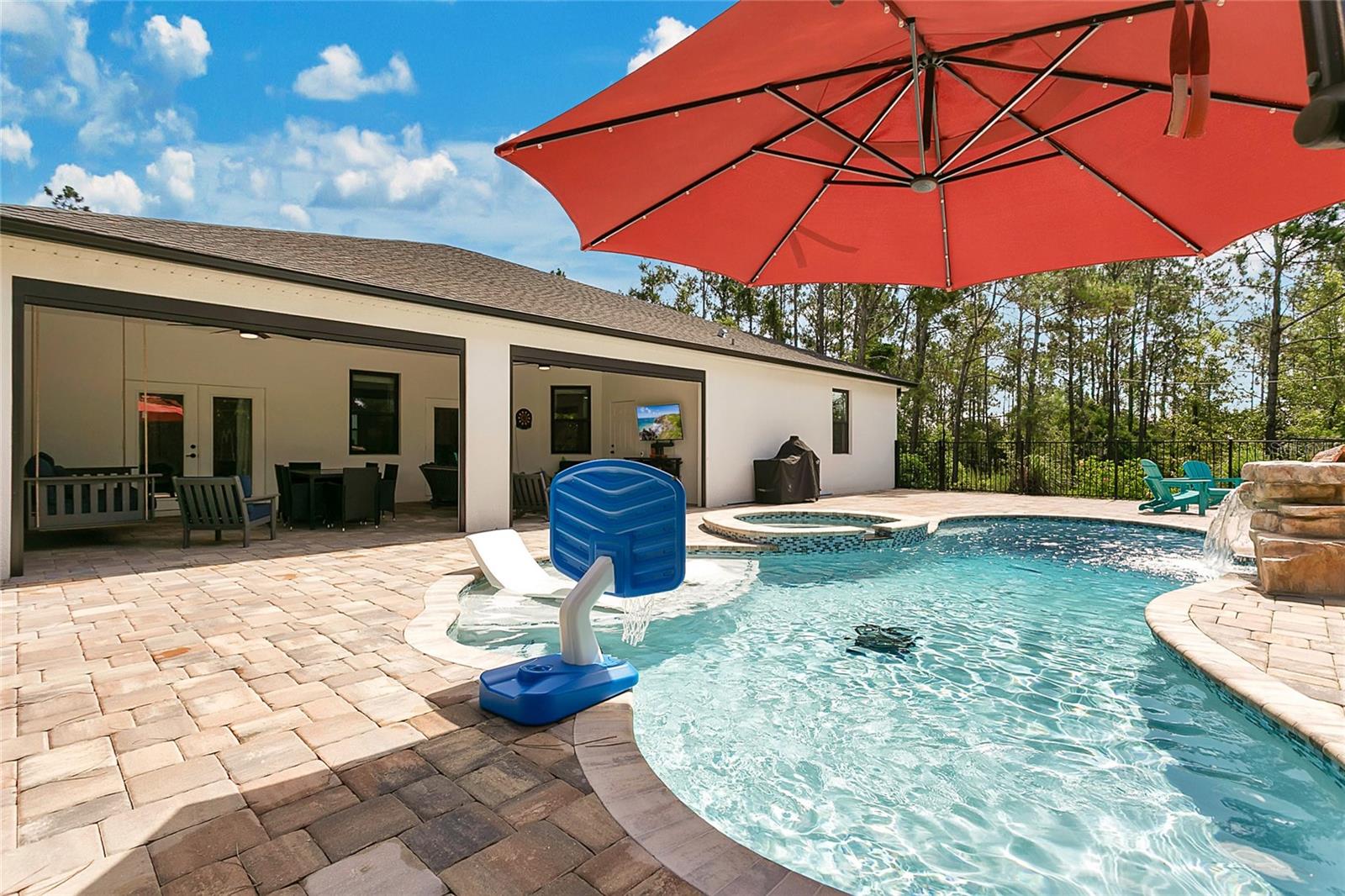 GROVELAND FARMS R24-T22-S35 - Residential
