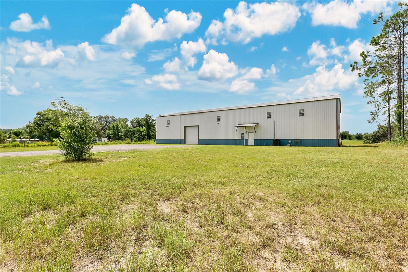 GROVELAND FARMS R24-T22-S35 - Residential