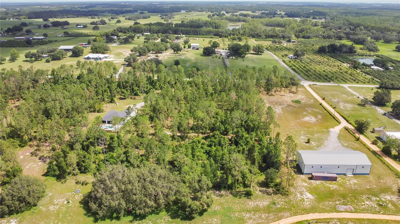 GROVELAND FARMS R24-T22-S35 - Residential
