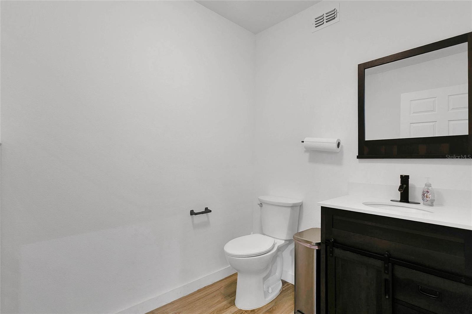 GROVELAND FARMS R24-T22-S35 - Residential