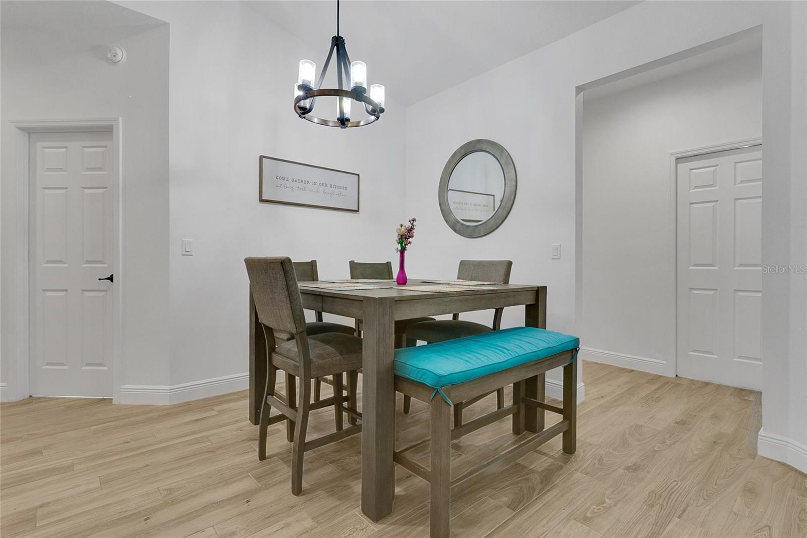 GROVELAND FARMS R24-T22-S35 - Residential