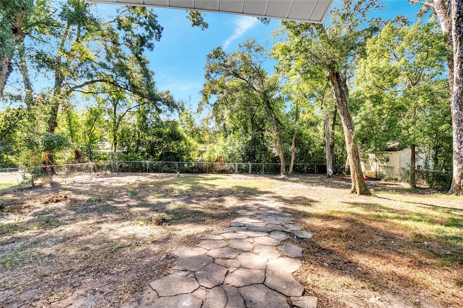 DUNNELLON HILLS - Residential