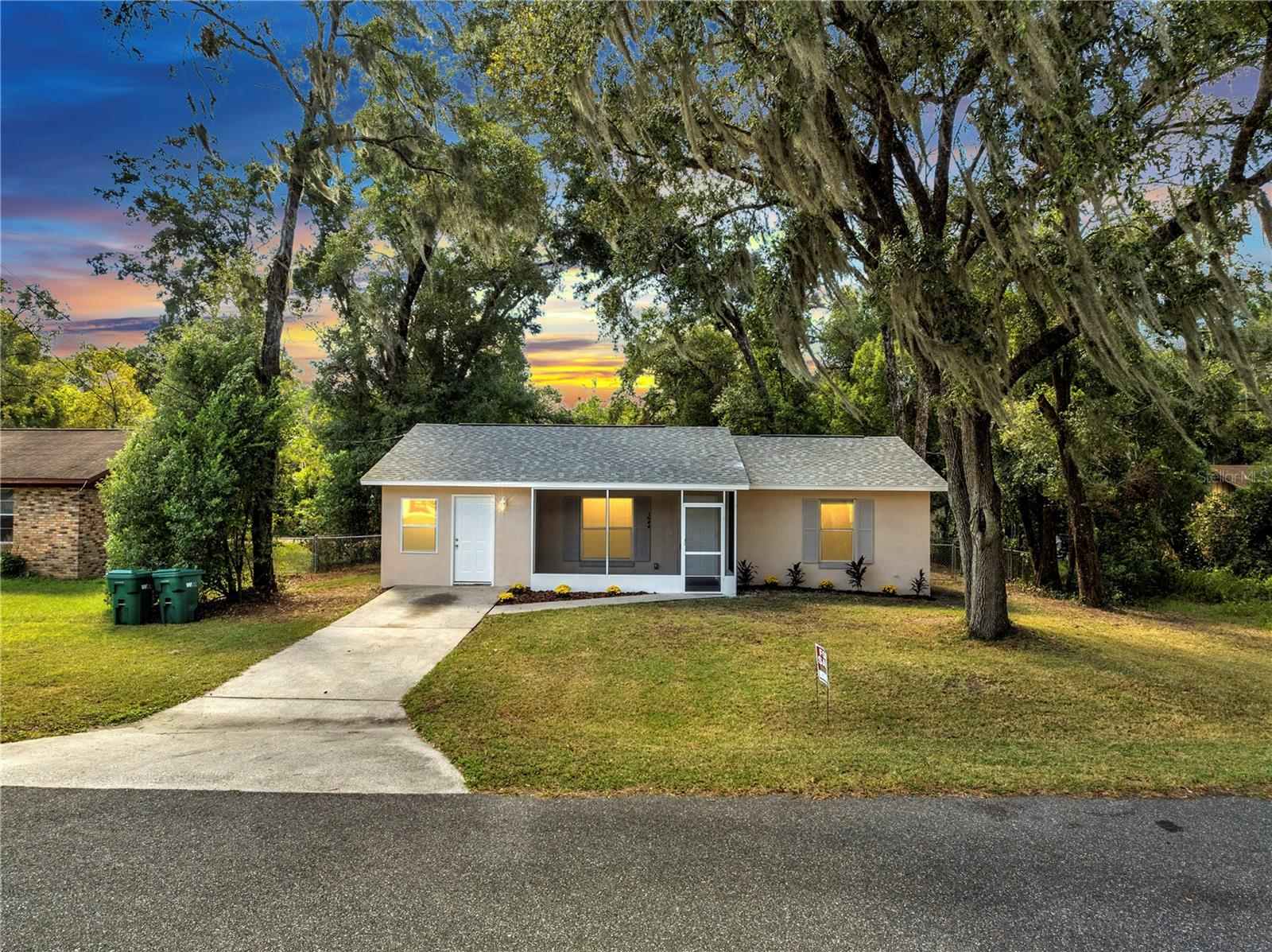 DUNNELLON HILLS - Residential