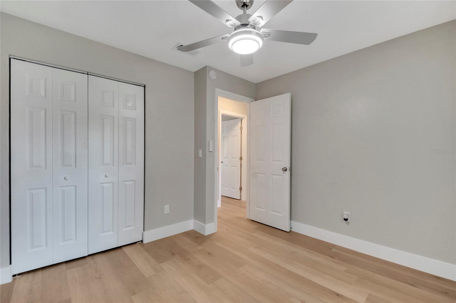 DUNNELLON HILLS - Residential