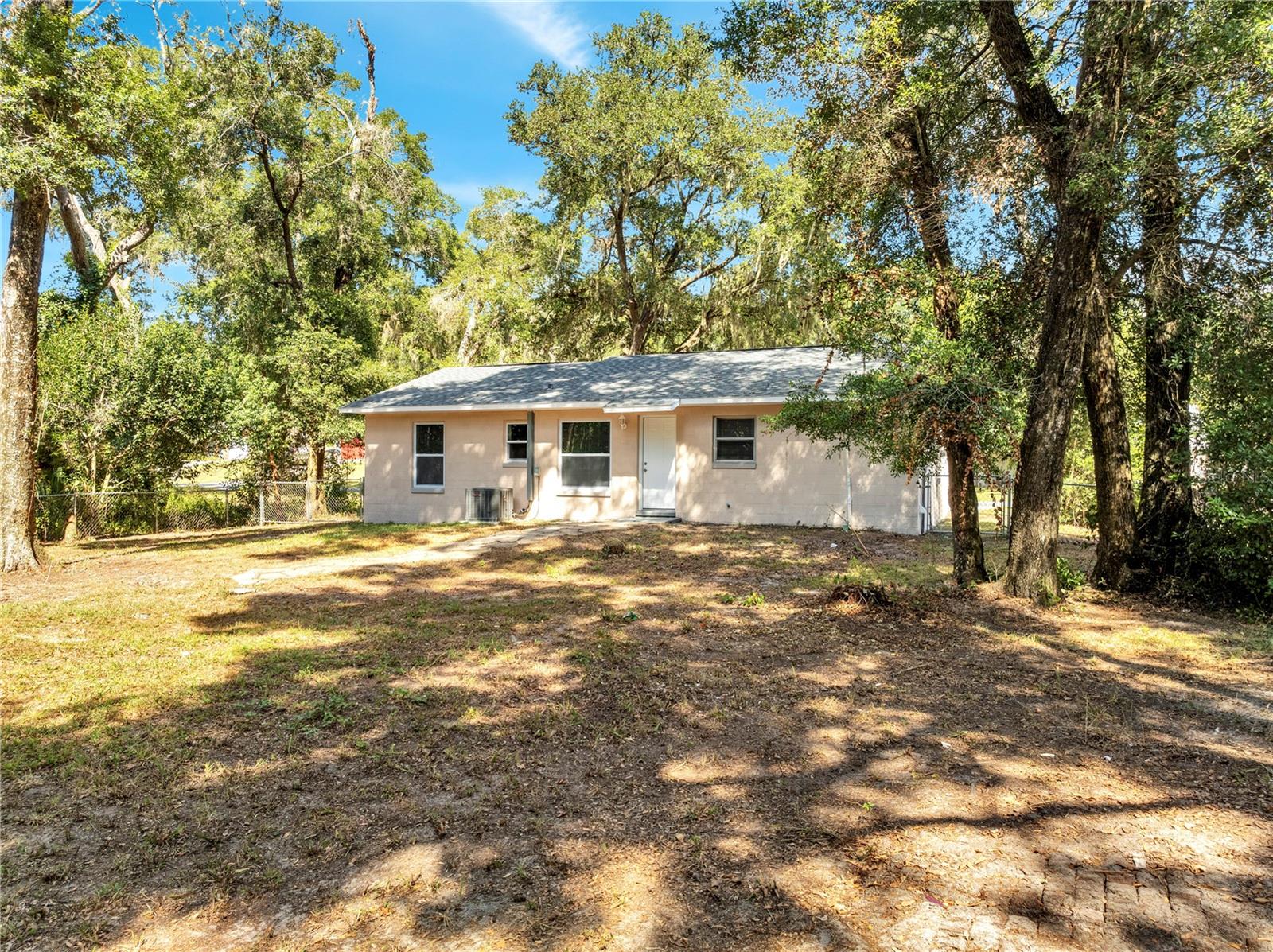 DUNNELLON HILLS - Residential