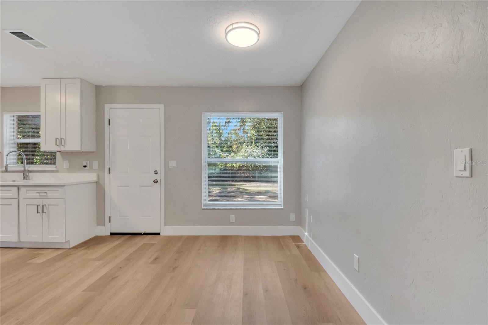 DUNNELLON HILLS - Residential