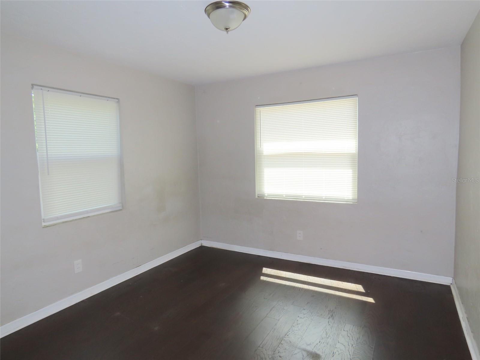 VICTORY HEIGHTS - Residential