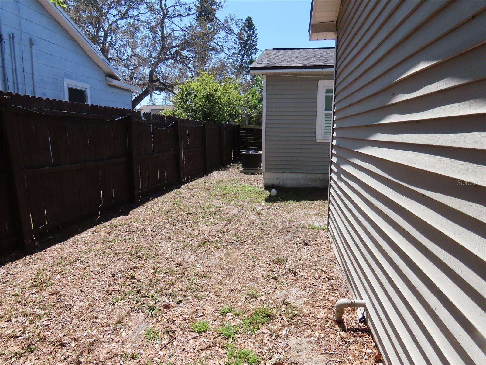 VICTORY HEIGHTS - Residential