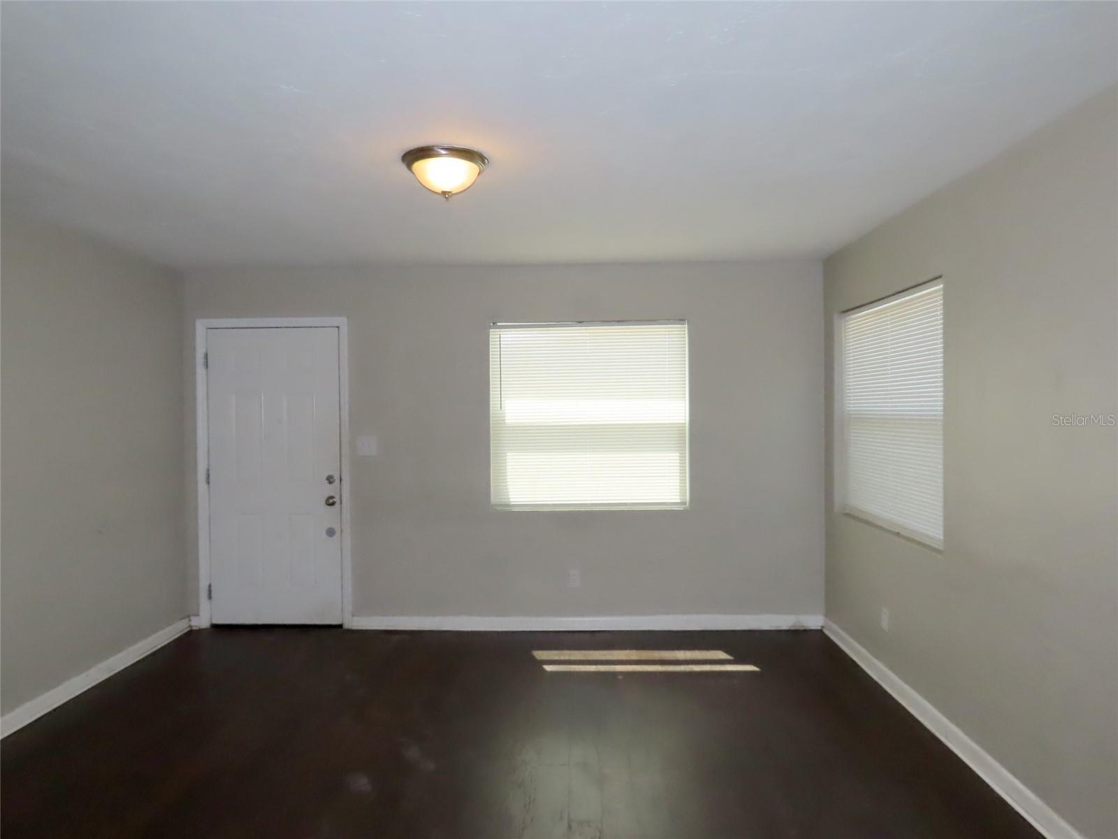 VICTORY HEIGHTS - Residential