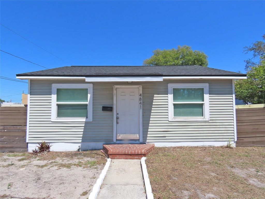 Photo of 4841 Emerson Avenue S, St Petersburg, FL 33711 (MLS # TB8489799)