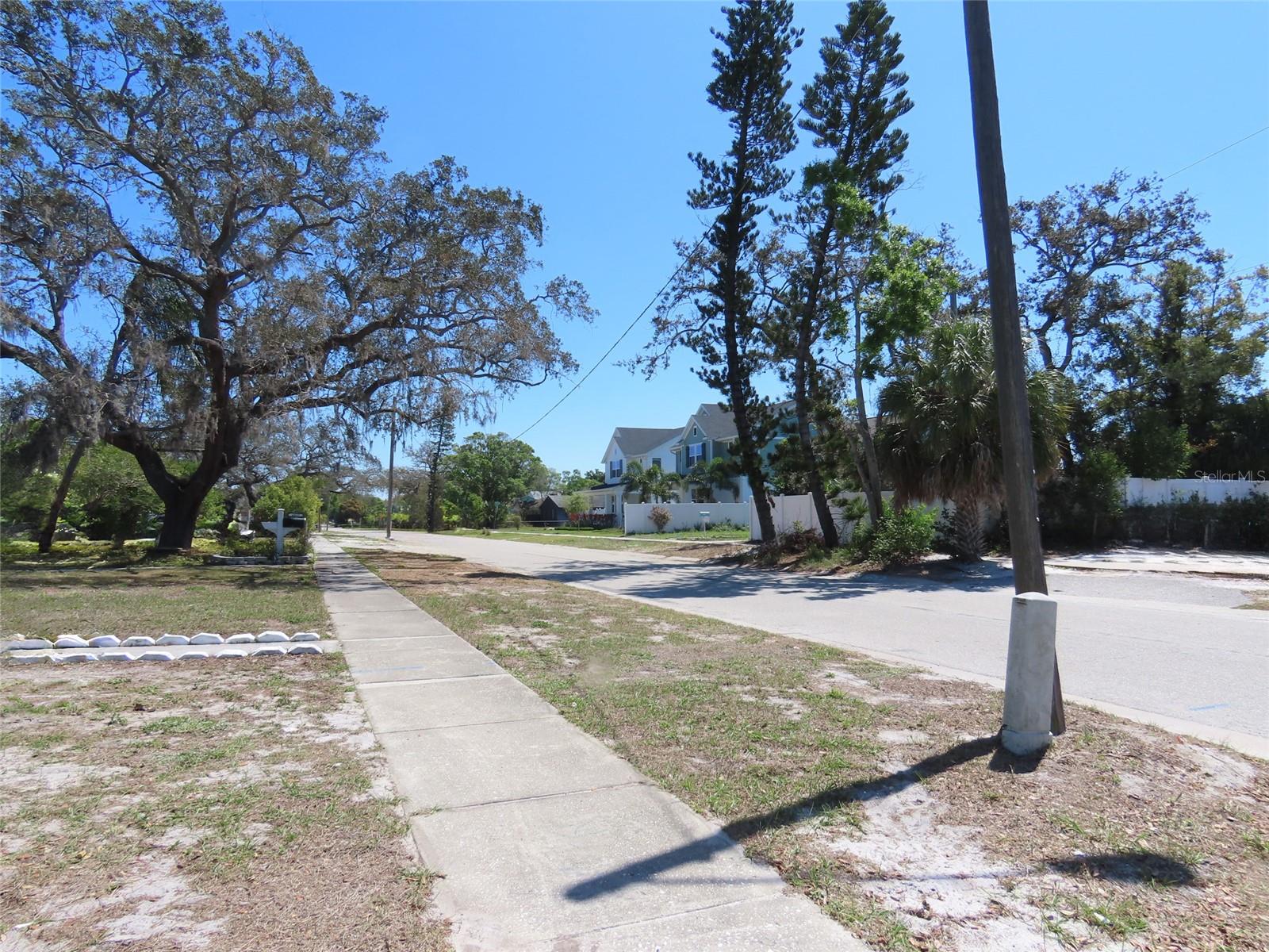 VICTORY HEIGHTS - Residential