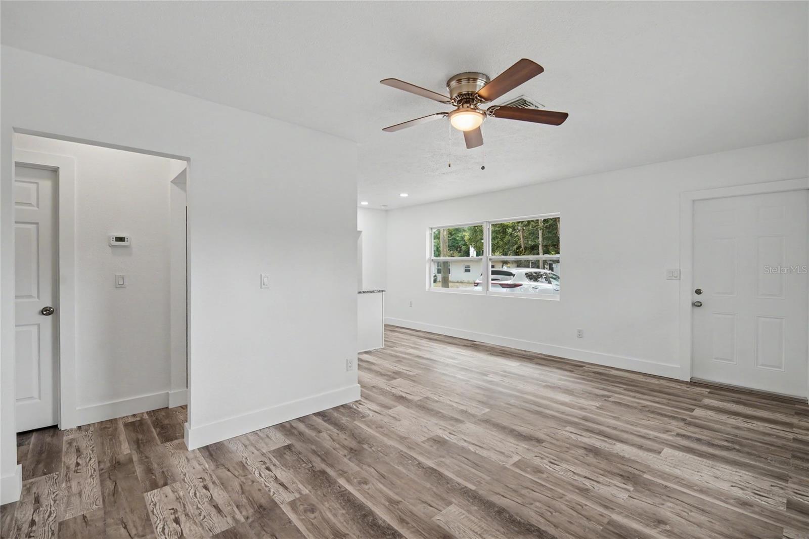 1423 18TH STREET W