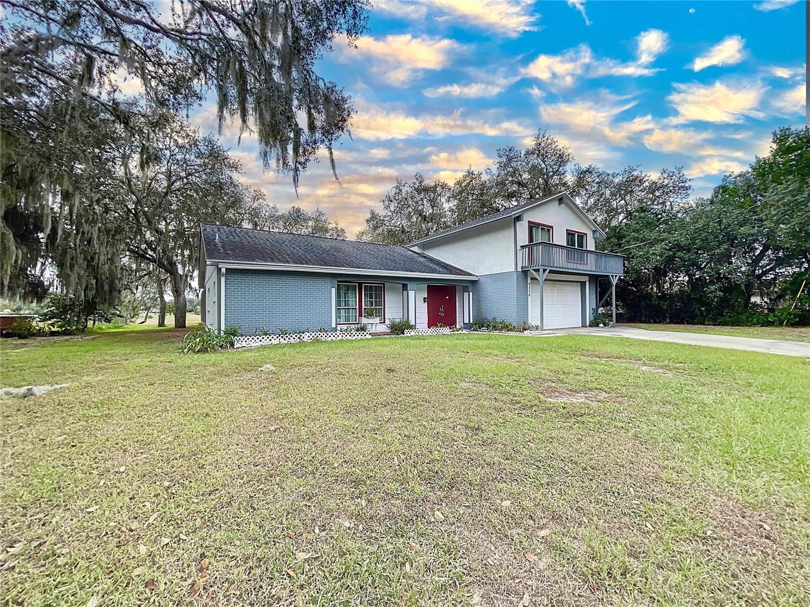 SPRING HILL - Residential