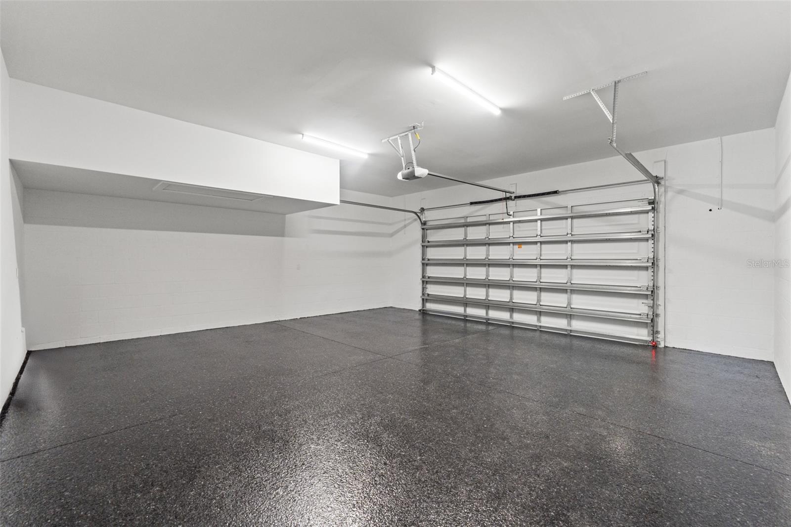 RIDGEWOOD PARK - Residential Lease