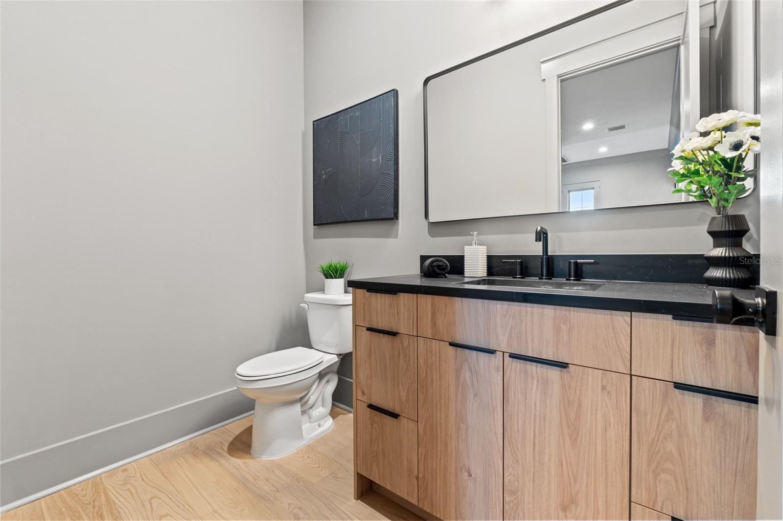 RIDGEWOOD PARK - Residential Lease