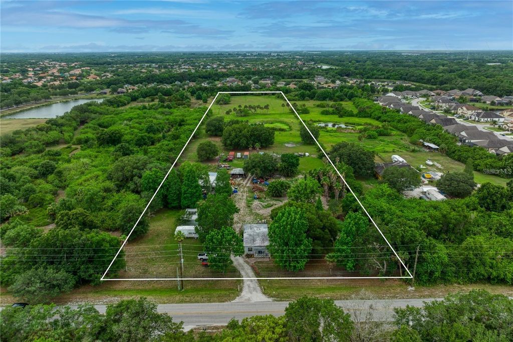 Photo of 11920 Upper Manatee River Road, Bradenton, FL 34212 (MLS # A4644382)