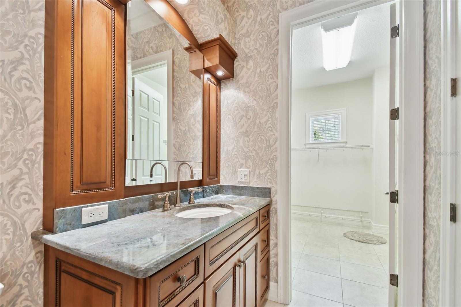 EASTLEIGH - Residential