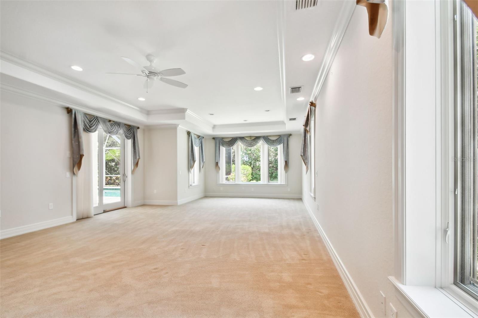 EASTLEIGH - Residential