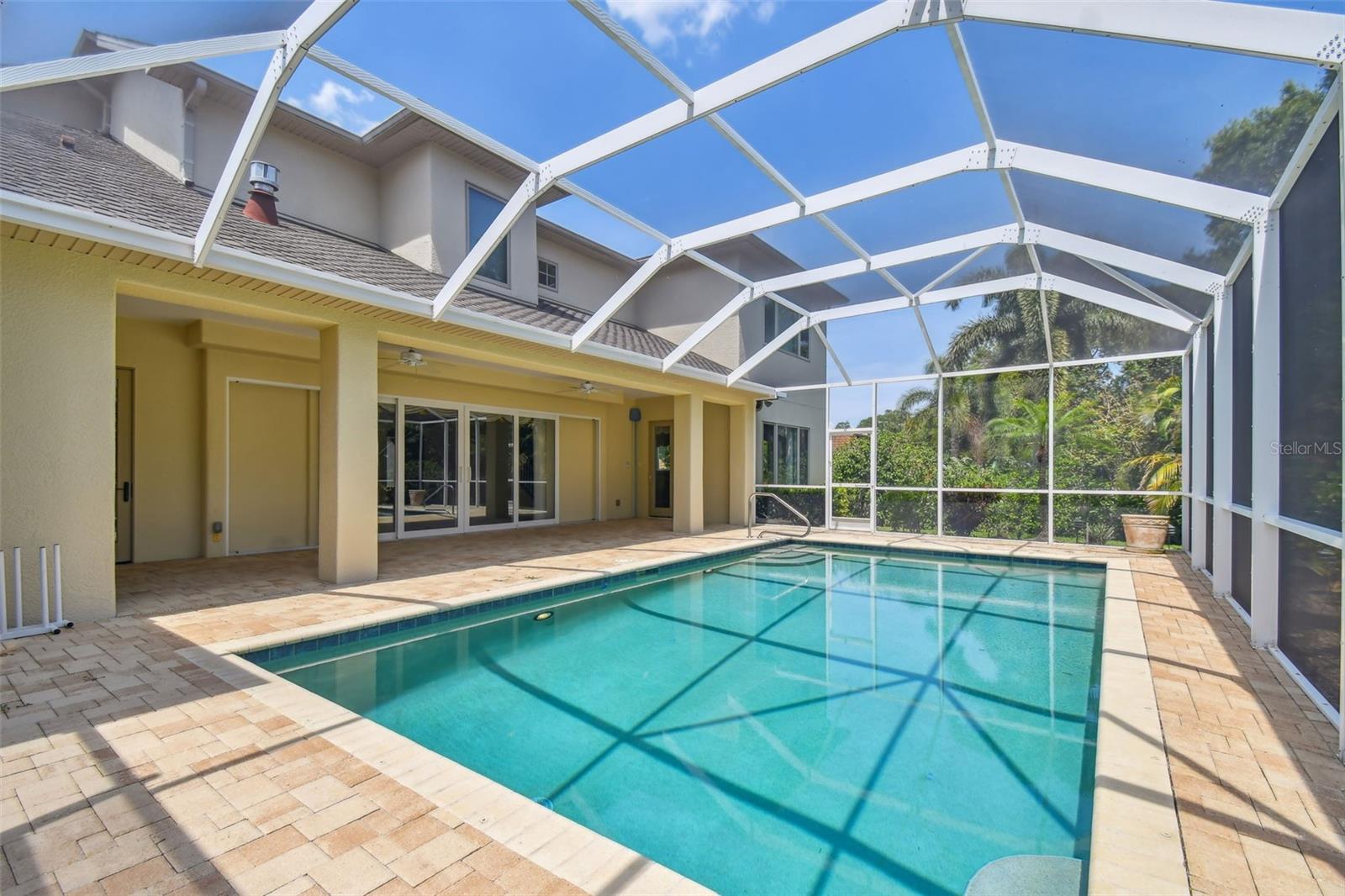 EASTLEIGH - Residential