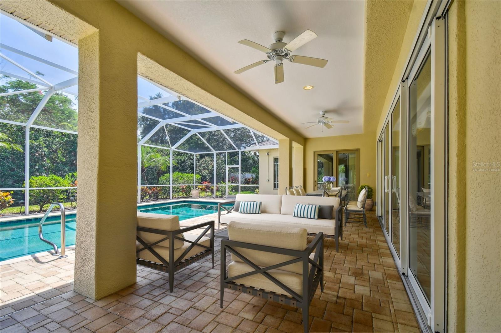 EASTLEIGH - Residential