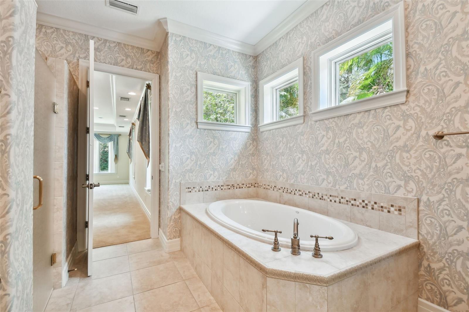 EASTLEIGH - Residential