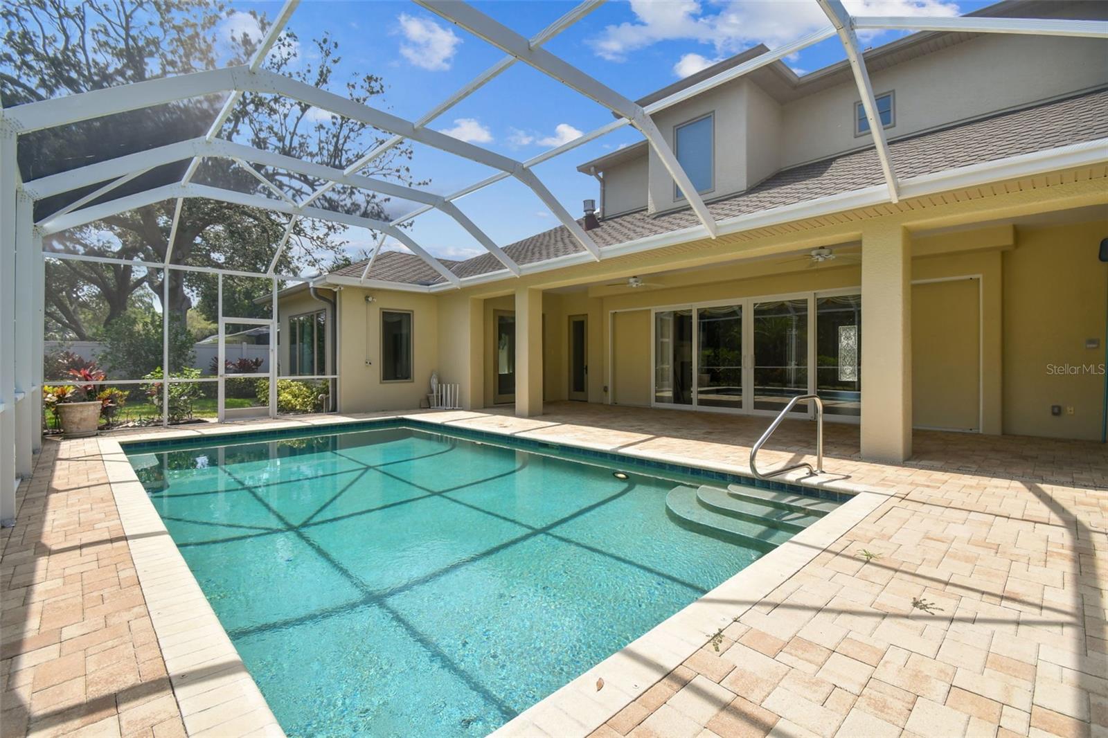 EASTLEIGH - Residential