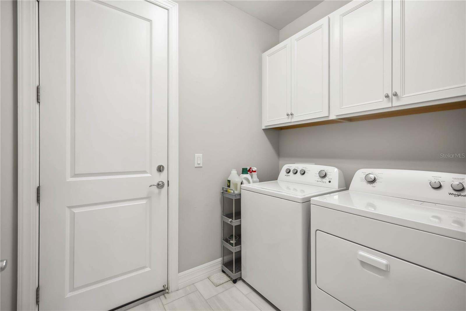 ISLANDWALK/THE WEST VLGS PH 6 - Residential