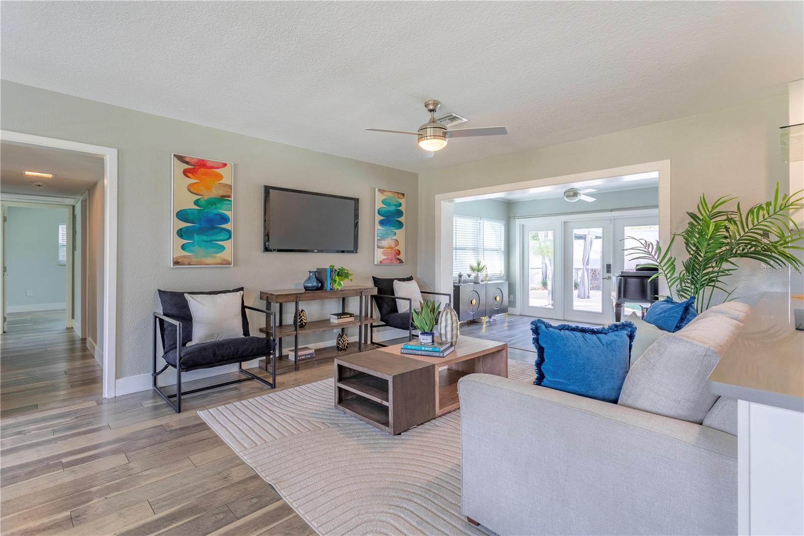 DOVER SHORES SIXTH ADD - Residential