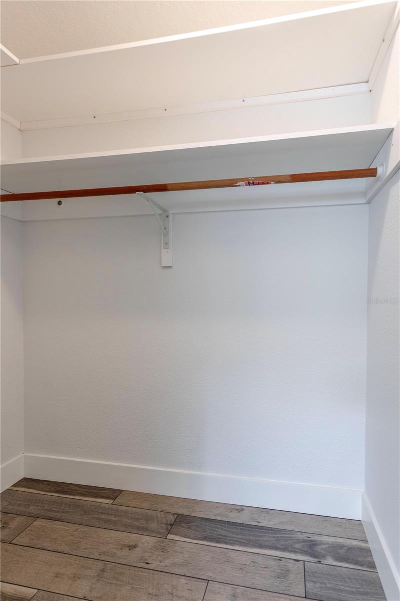 DOVER SHORES SIXTH ADD - Residential