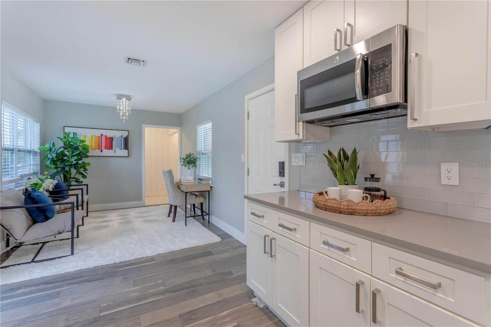 DOVER SHORES SIXTH ADD - Residential