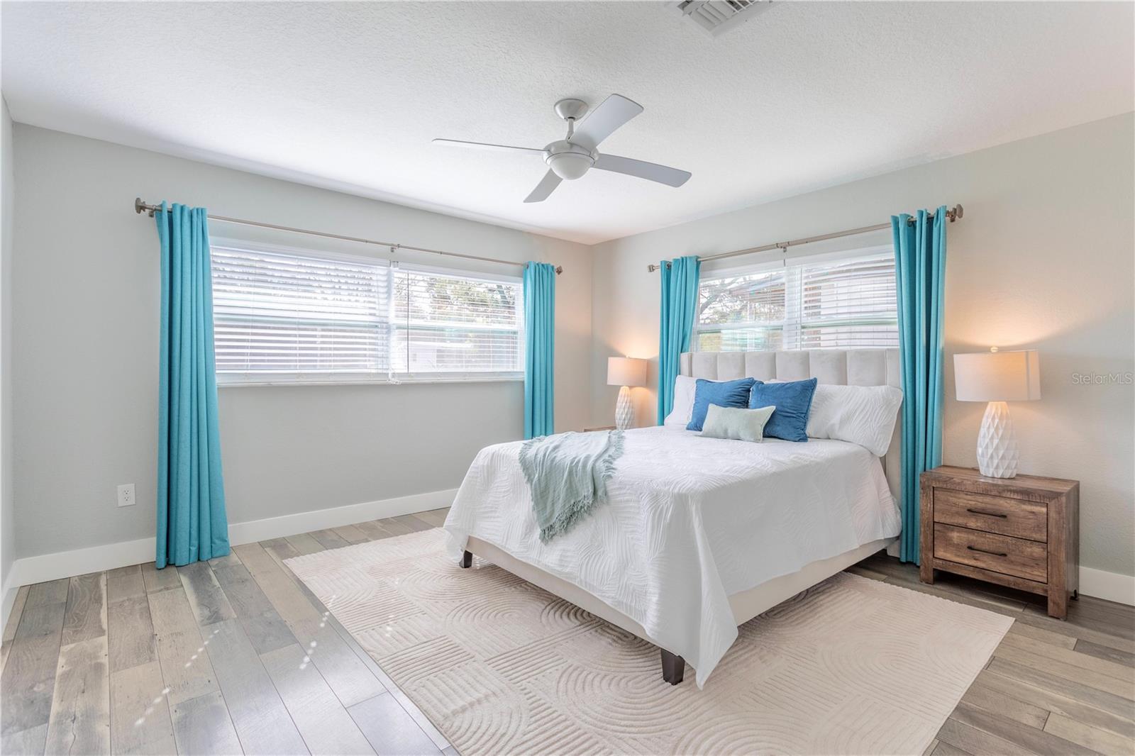 DOVER SHORES SIXTH ADD - Residential