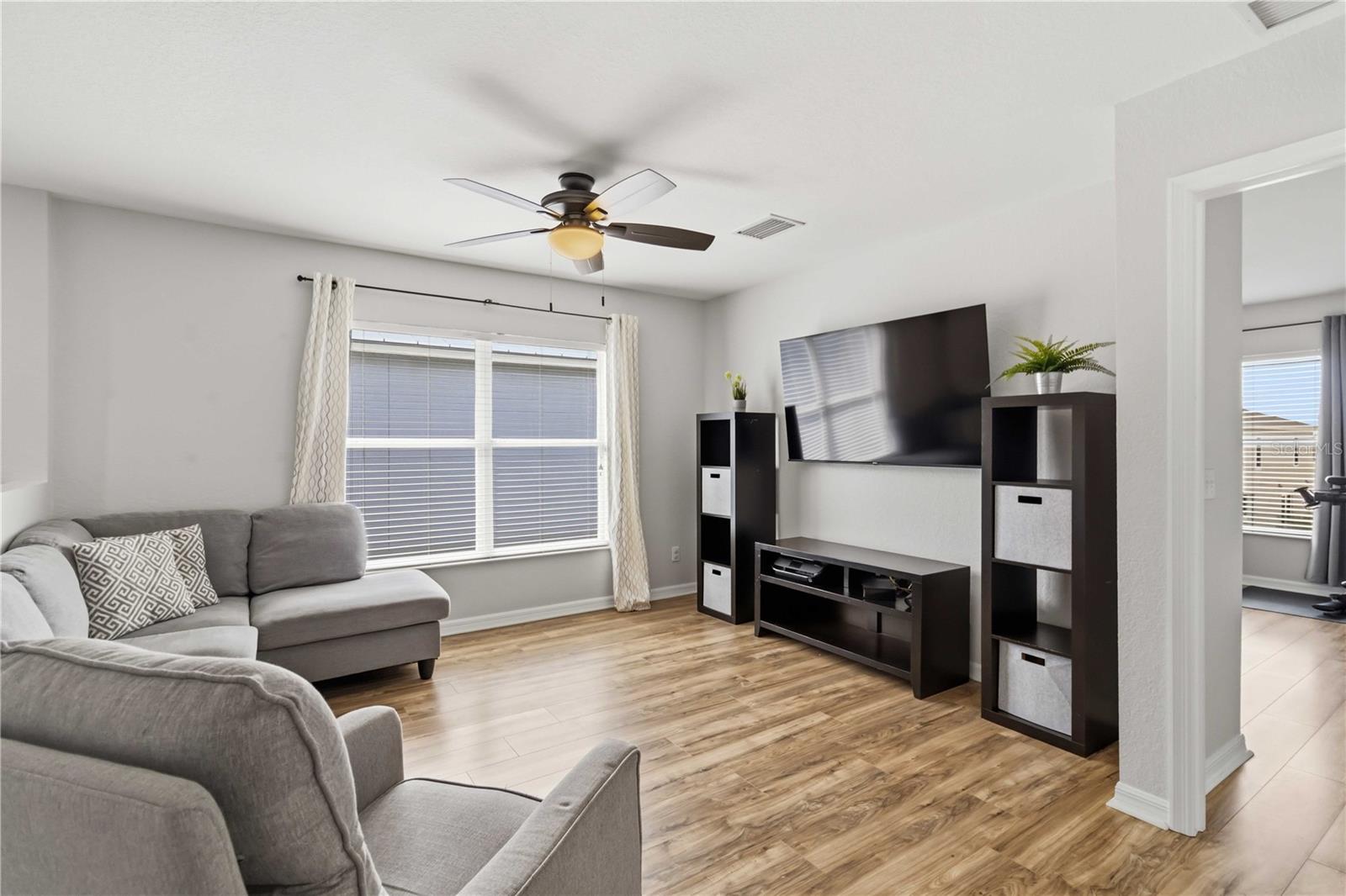 LIGHTHOUSE COVE AT HERITAGE HARBOUR UN 2 - Residential