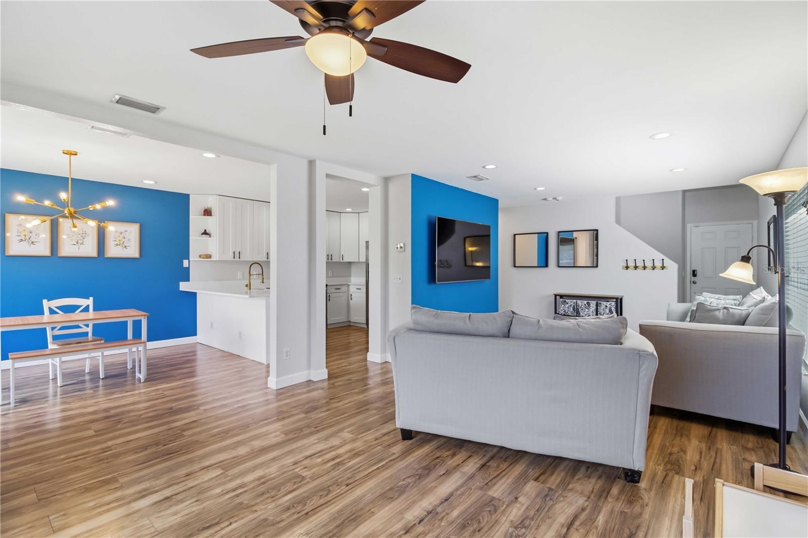 LIGHTHOUSE COVE AT HERITAGE HARBOUR UN 2 - Residential