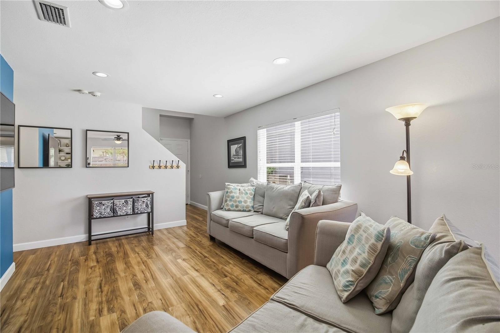 LIGHTHOUSE COVE AT HERITAGE HARBOUR UN 2 - Residential