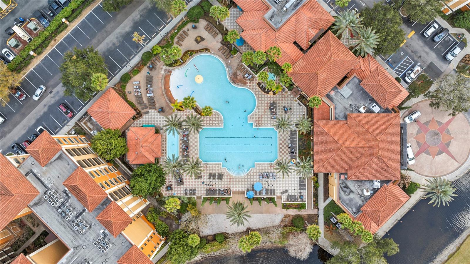 FLORIDAYS ORLANDO RESIDENCE - Residential