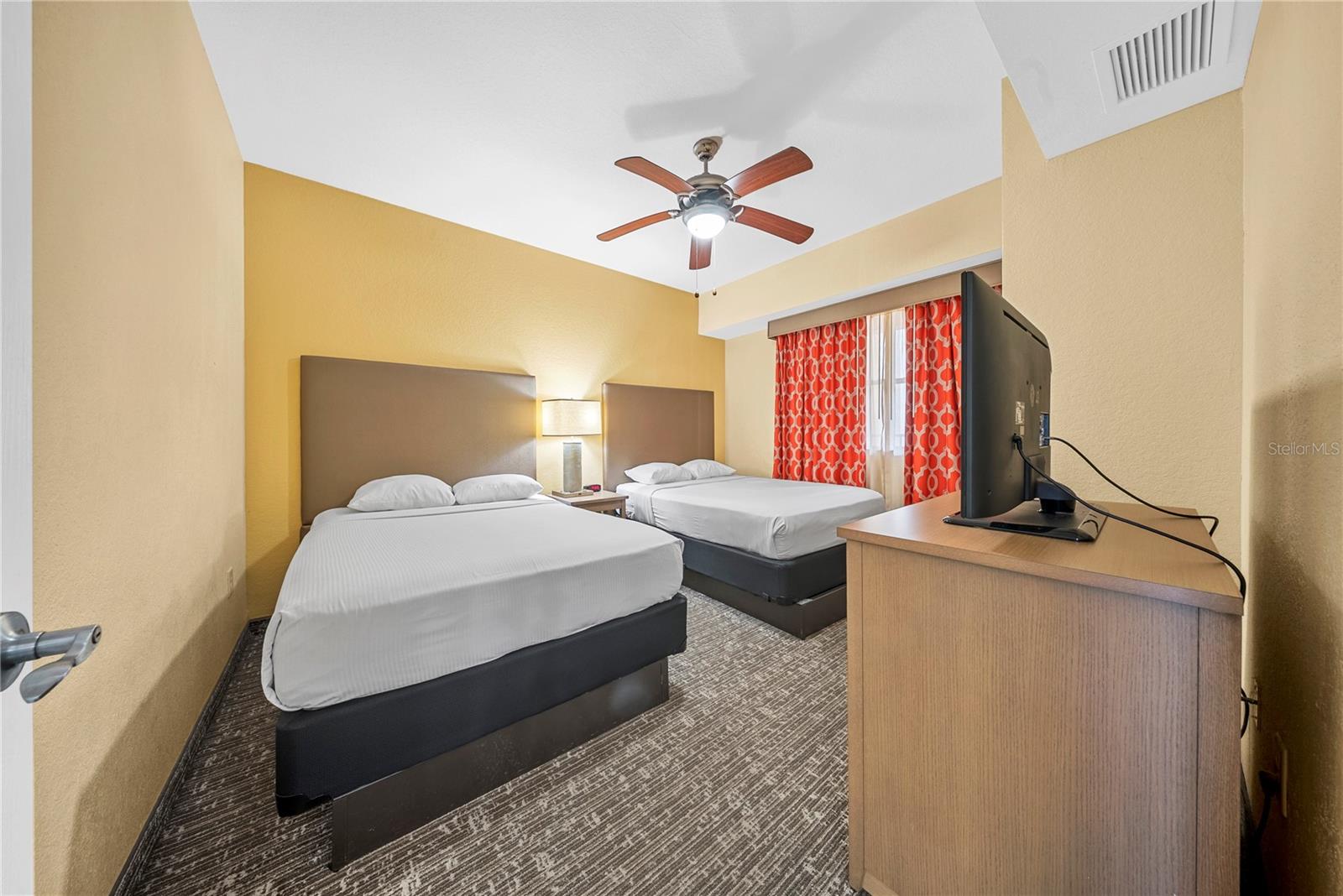 FLORIDAYS ORLANDO RESIDENCE - Residential