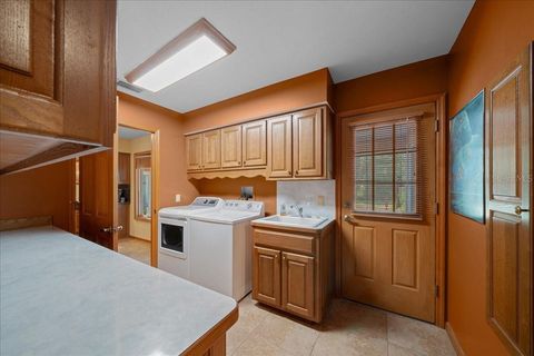 Tiny photo for 11 Sycamore Court W, Homosassa, FL 34446 (MLS # OM724331)