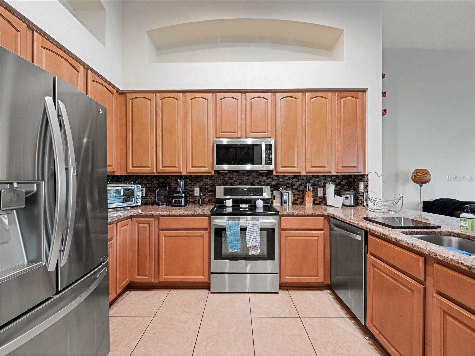 2472 BARONSMEDE COURT