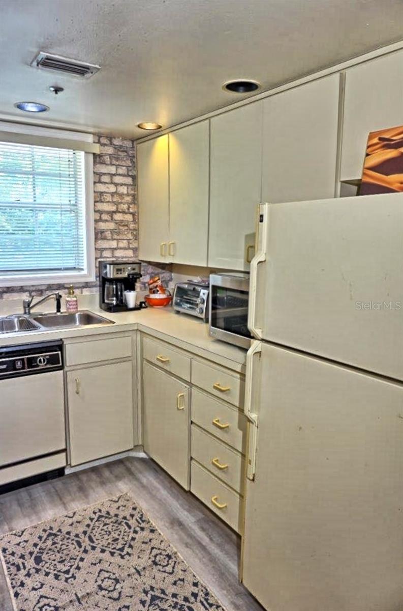 PARADISE LAKES PH 03E - Residential