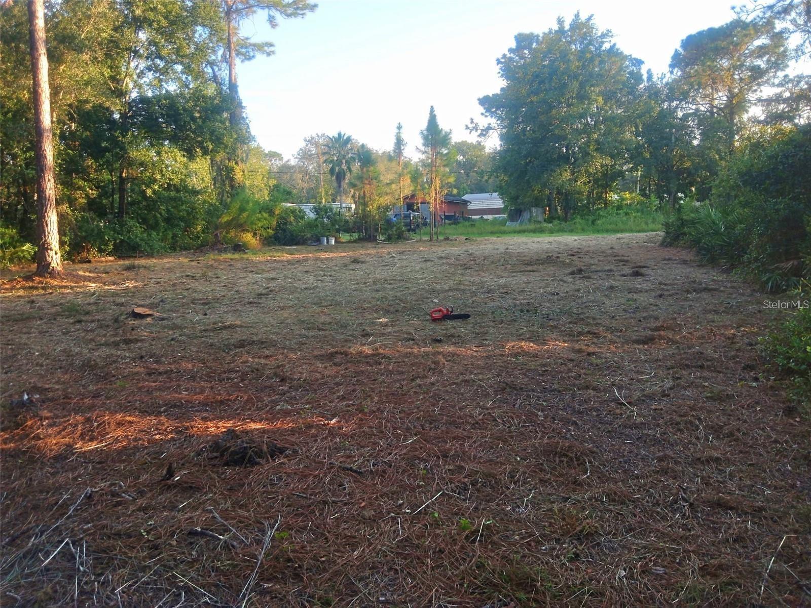 MOON LAKE ESTATES - Land