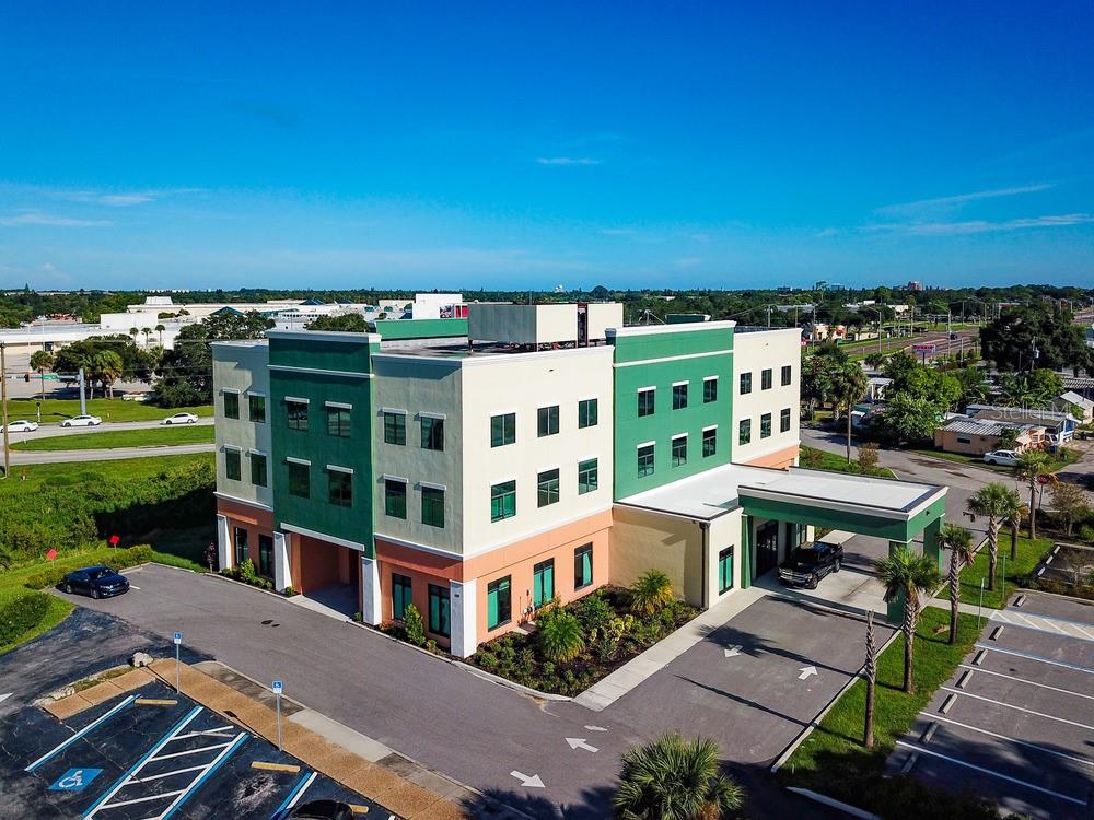 This beautifully renovated building in the heart of Bradenton, Florida gives
medical or professional tenants a blank canvas to build out their own office. With
"shell" units on the 2nd and 3rd floors available with multiple configurations and
sizes, a tenant can adapt the space to fit their needs. JOIN NEW FULL 1ST
FLOOR TENANT DAVITA KIDNEY CARE, plus Renal Hypertension and Dental
Care Alliance in this building that was completely renovated in 2018.
Included in the base rent of $17.50 NNN is a TURN KEY "BASIC OFFICE" build
out. Landlord will design and construct for your needs and deliver once
completed. More high-end construction, including medical office design, is
negotiable. Pass Thru expenses (CAM, Insurance & Taxes) are only $4.00 psf per
year.
This office building is located in the heart of Bradenton, Florida. It has great
accessibility to Lakewood Ranch, downtown Sarasota and downtown Bradenton.
It is also close to SRQ International Airport.
The property is in the epicenter of retail in Bradenton, being located at the US-41,
Cortez Road and 44th Avenue East intersection. The intersection has countless
large retailers including Lowe's, Best Buy, Dick's Sporting Goods and restaurants
including Panera Bread, Chipotle and Chick-fil-A, among others.
Property has excellent access to Blake Medical Center 15 minutes west, Manatee
Memorial Hospital 10 minutes north, and Lakewood Ranch Medical Center 25
minutes southeast.
Manatee County has been working on extending 44th Ave to the east over I-75,
all the way to Lakewood Ranch. This will significantly increase accessibility from
Lakewood Ranch to Bradenton and the beautiful Gulf Beaches, including Anna
Maria Island and Longboat Key. 44th Ave will join SR-64 and SR-70 as the main
east-west corridors in Manatee County.