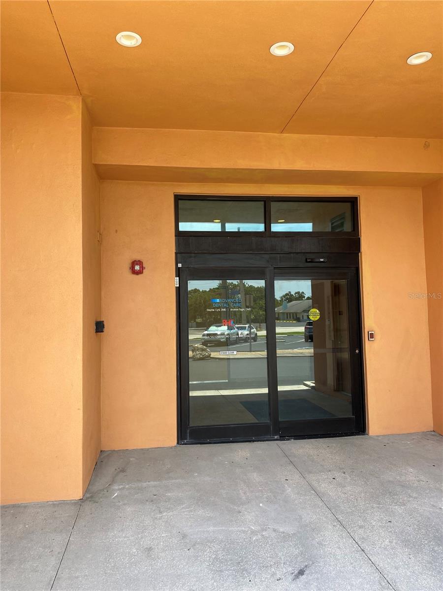 CONNECTICUT PARK - Commercial Lease