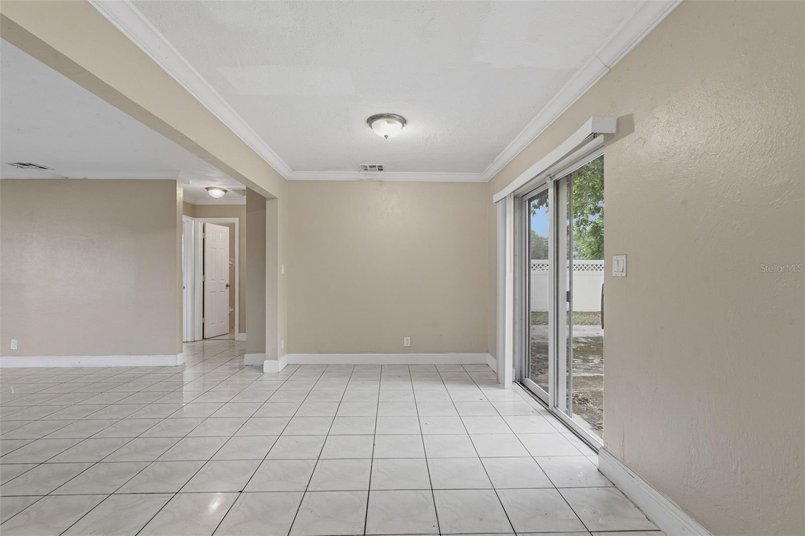 FAIRGATE 53-19 B - Residential