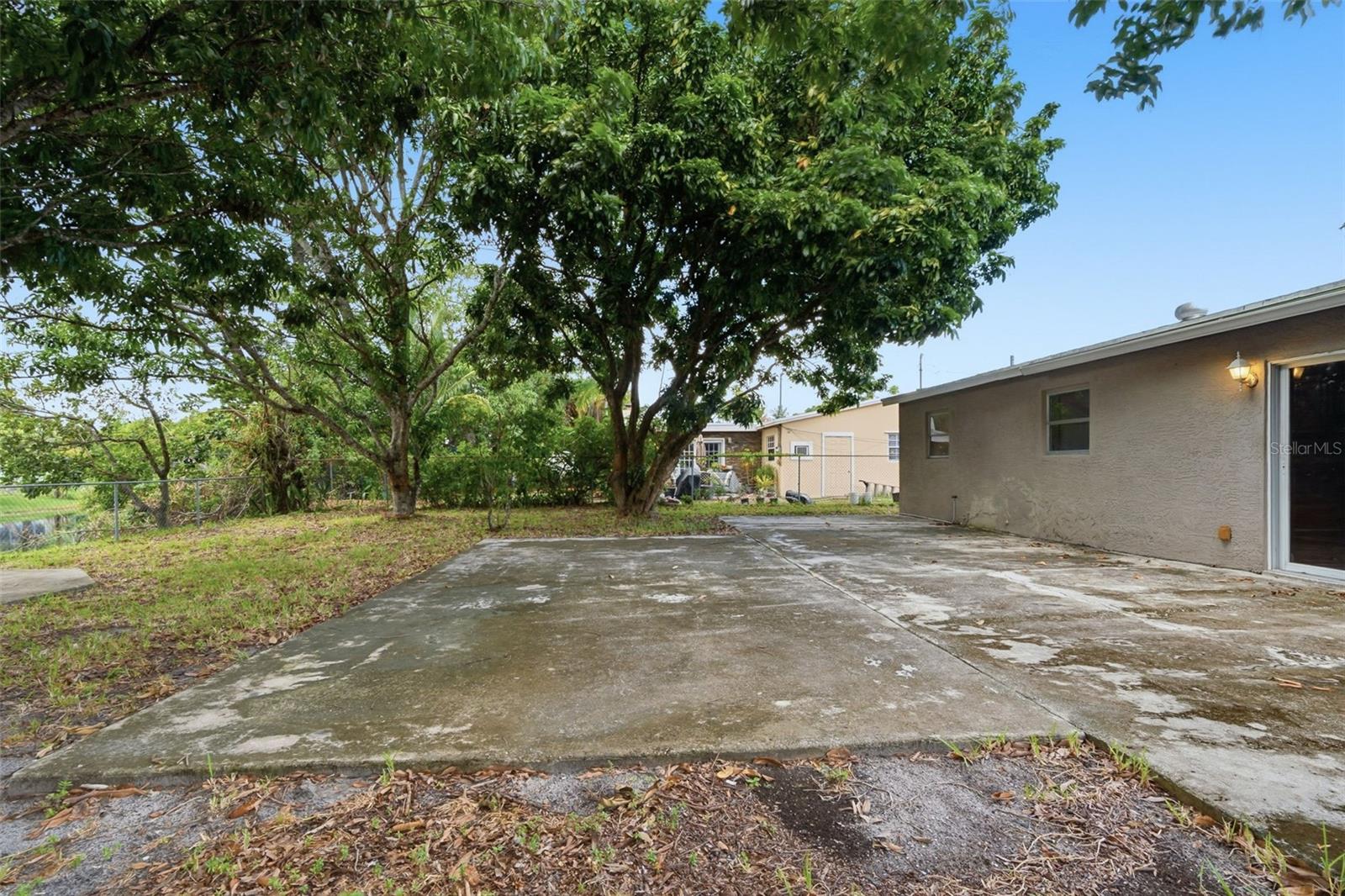 FAIRGATE 53-19 B - Residential