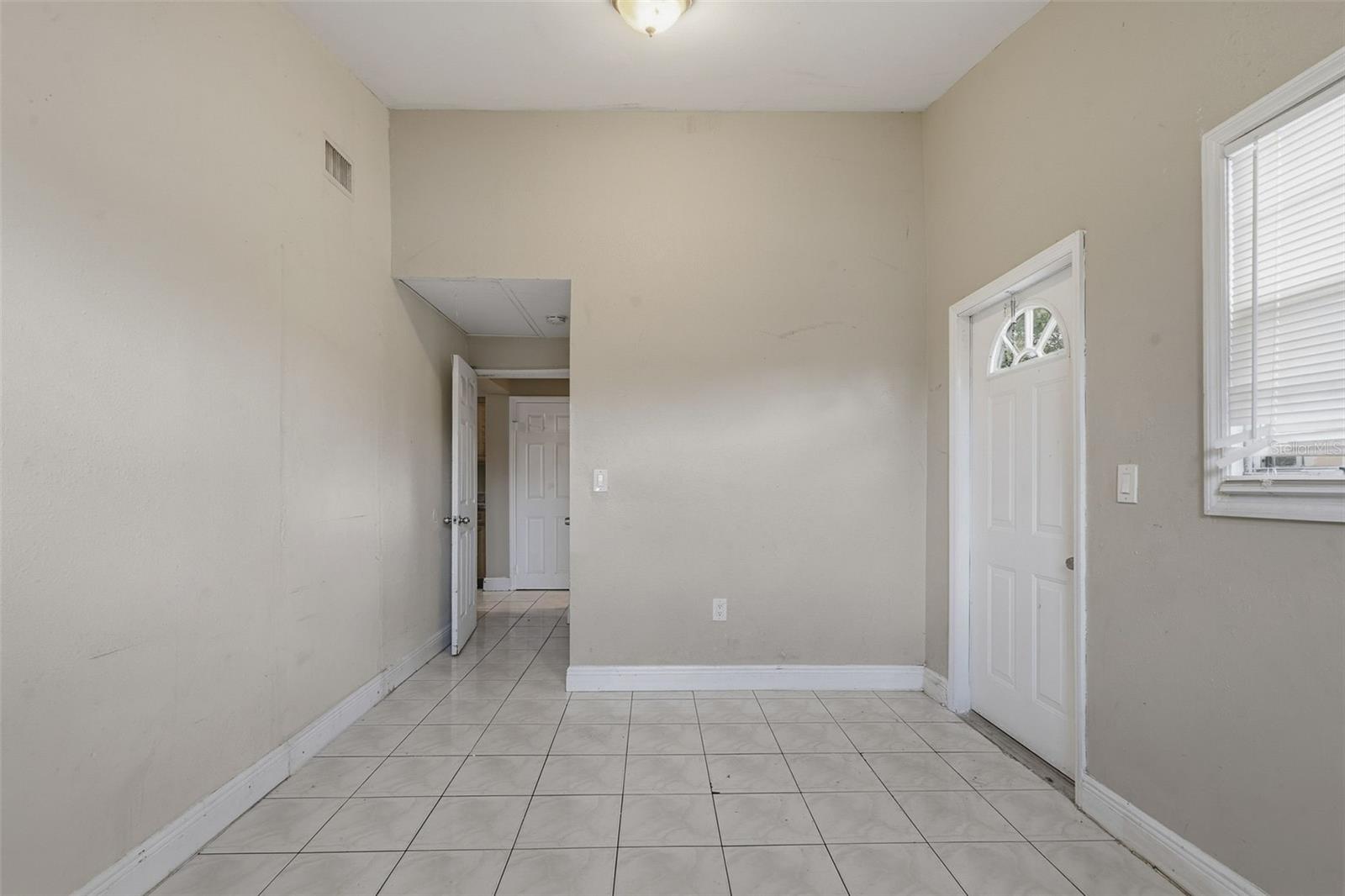 FAIRGATE 53-19 B - Residential