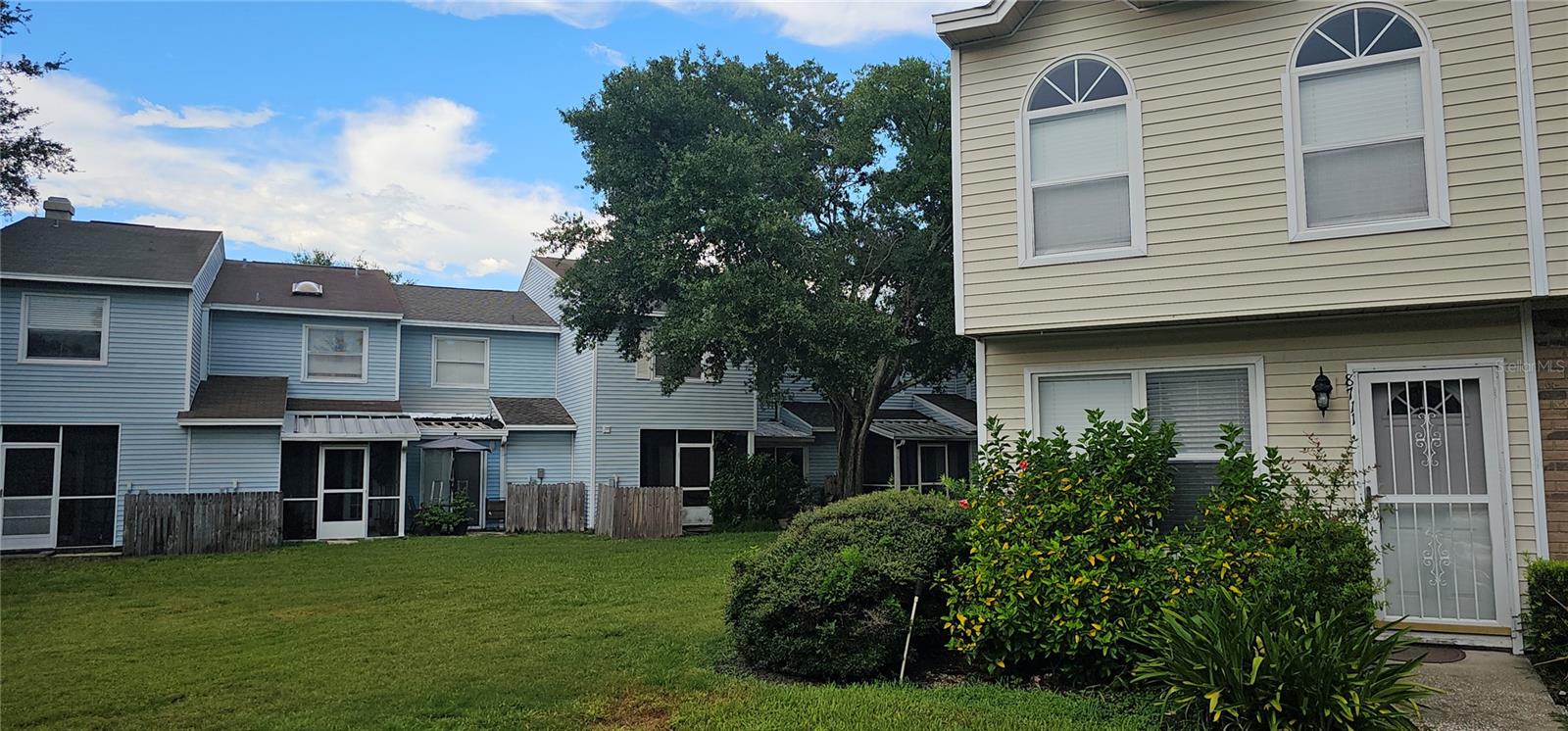 8711 COBBLER PLACE