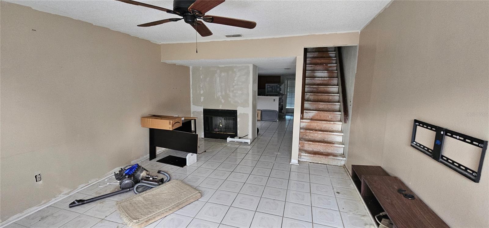 8711 COBBLER PLACE